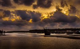 IMD issues heavy rain, high wind alert for 12 states today