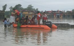 Jalgaon’s Amalner sees dramatic flood rescue of baby, family
