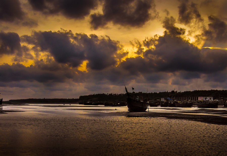 IMD warns of heavy rain, landslide risk in 15 states