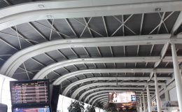Mumbai airport slot dispute: Ministry meeting, positions and incentives